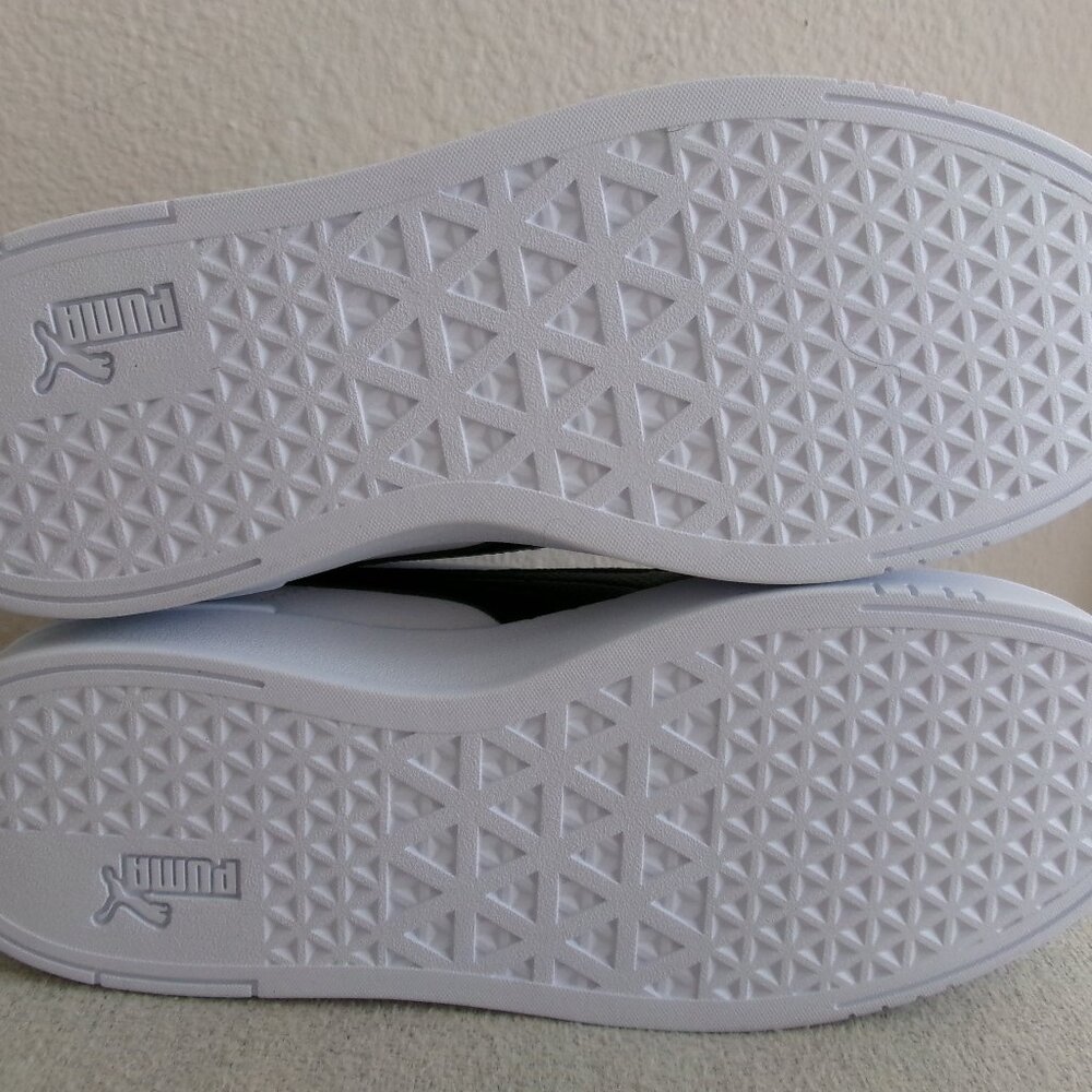 Puma Men's Classic Clasico White Tennis Shoes Sz 9 - New in Box - Picture 5 of 8